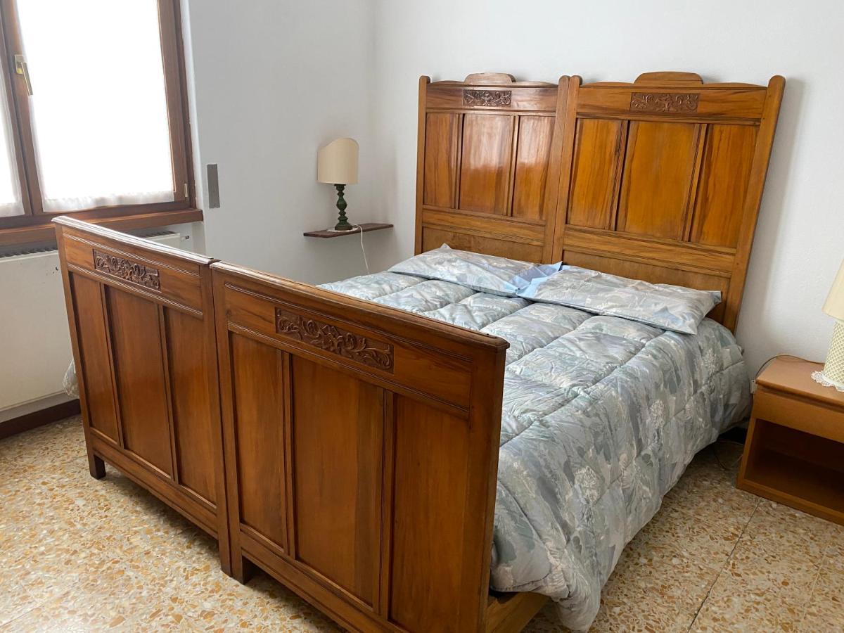 הוילה Lipomo Villino Carla מראה חיצוני תמונה